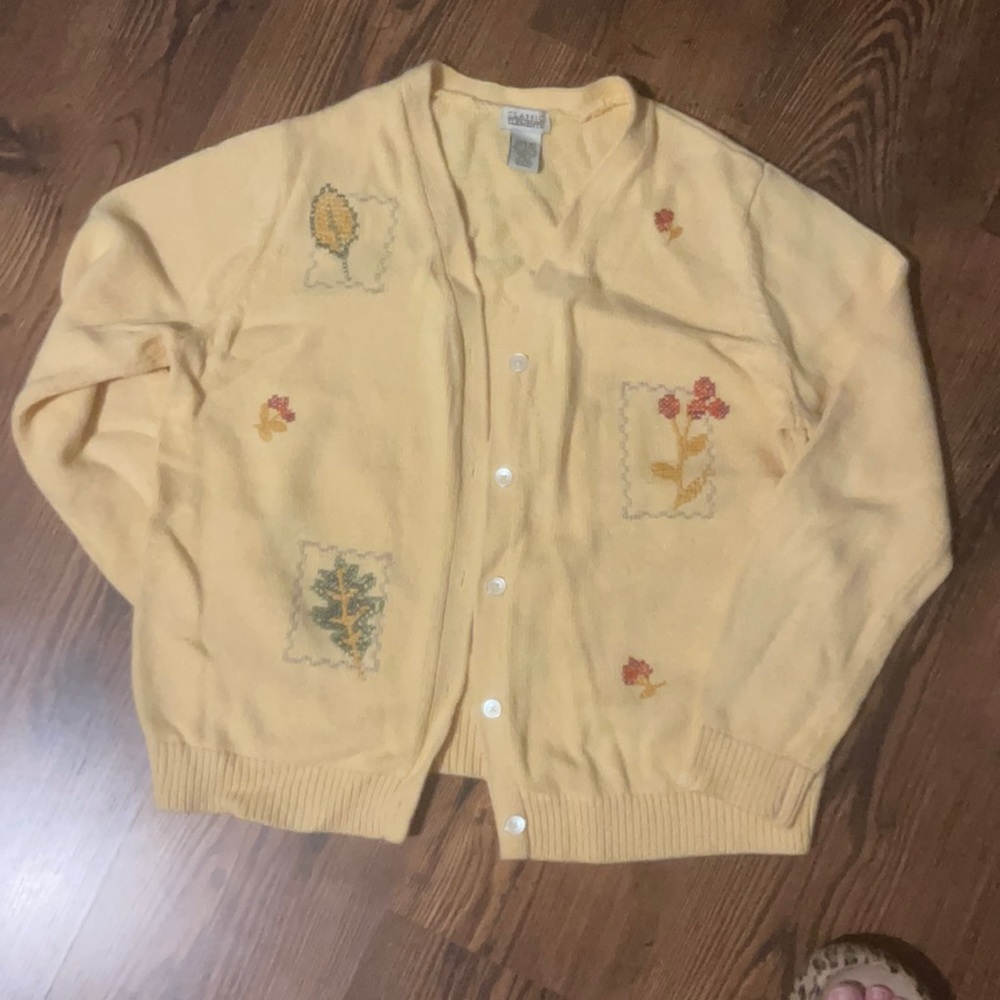 Vintage Granny Cardigan!
